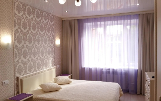 Apartments on 37k1 Chkalova Street