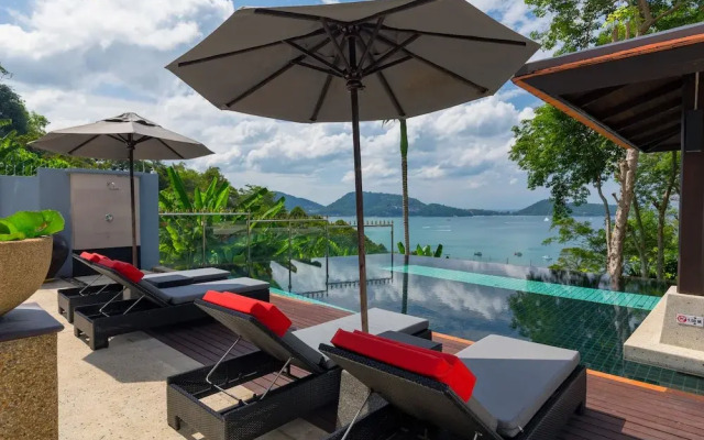 Spectacular Seaview Pool Villa Kalim 6