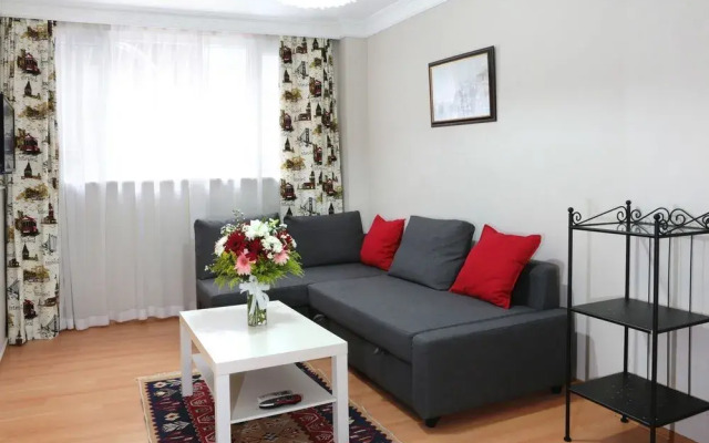 Ekim Apartments