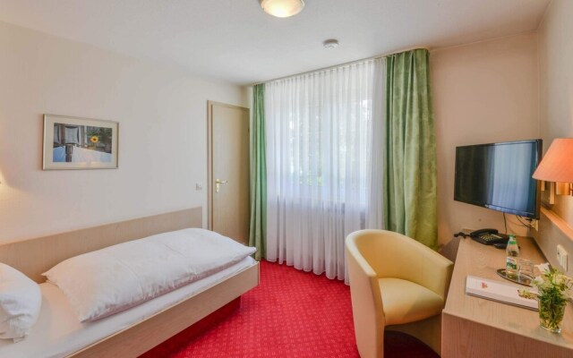 Mayers Waldhorn Hotel