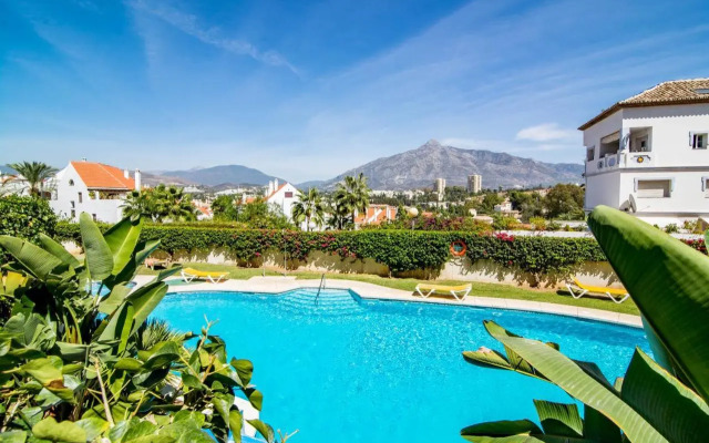 SAA2- comfortable apartment Puerto banus