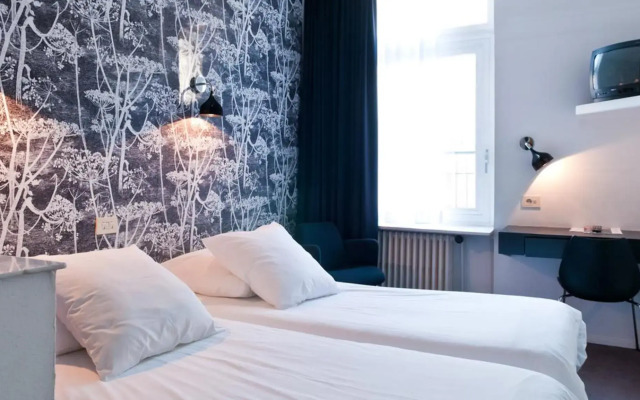 Queen Anne Hotel