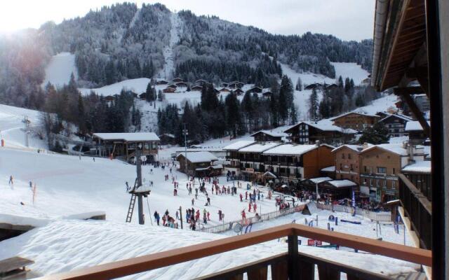 Appartement La Clusaz, 2 pièces, 4 personnes - FR-1-437-52