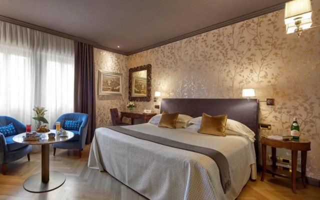 Accademia Hotel