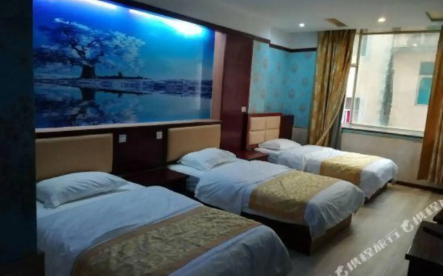 Donghuang Hotel