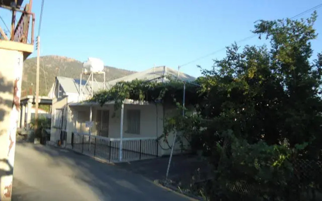 Zorpides House