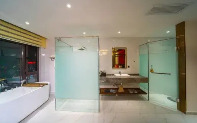 Guixiang Huju B&B (Jianshui Ancient City)