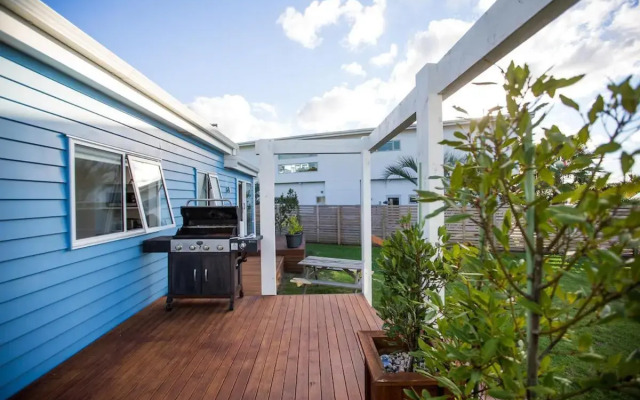 Waterfront Wonder - Matarangi Holiday Home