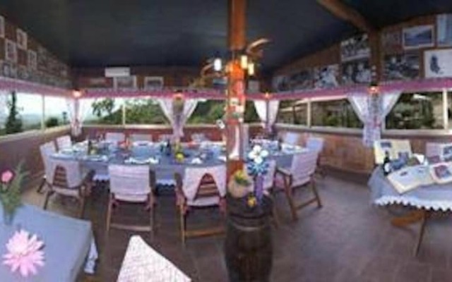 Paradise in Tuscany Villa Gelsomino for 810 People