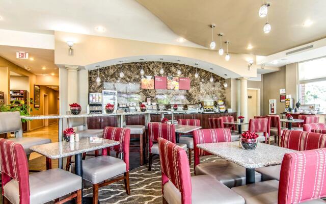 Comfort Suites Bentonville - Rogers