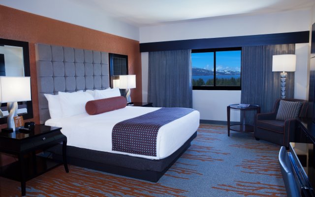 Golden Nugget Hotel & Casino Lake Tahoe
