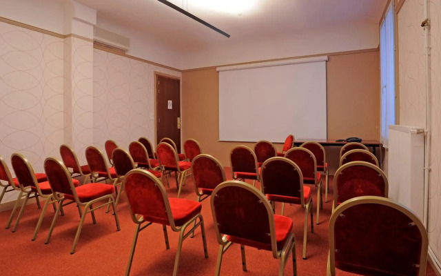 Le Grand Hotel Tours