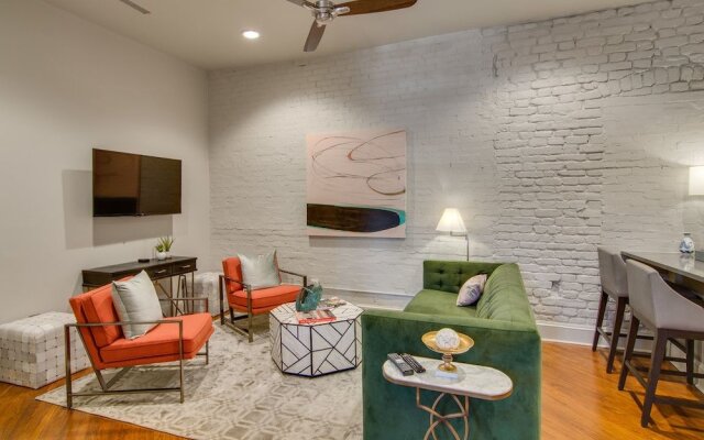 563 King Signature Apartments
