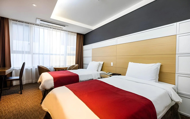 Eastern Hotel Jeju