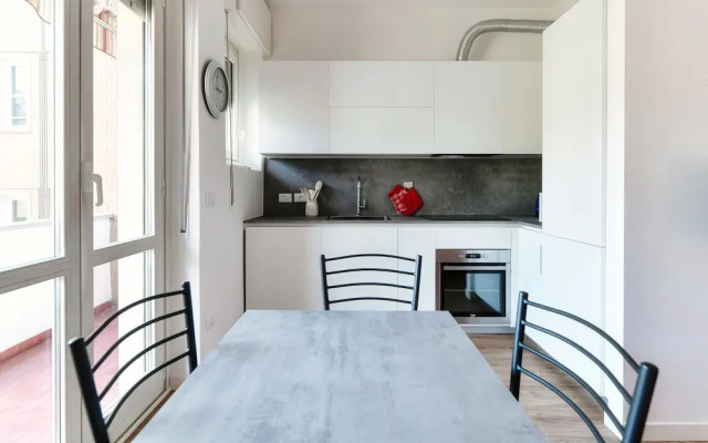 JOIVY Superb Flat W/Balcony