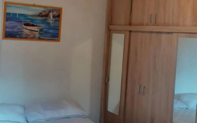 Apartments Rudi - One Bedroom Apartment With Terrace