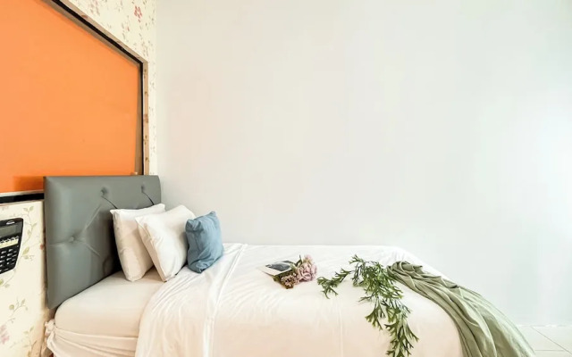 Studio Apartment Near Kebayoran Station At Pakubuwono Terrace