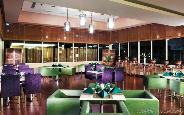 Mercure Jakarta Kota