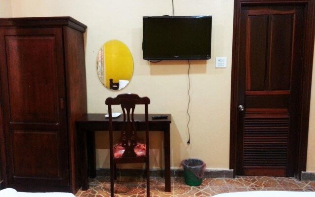 Oulayphet Hotel