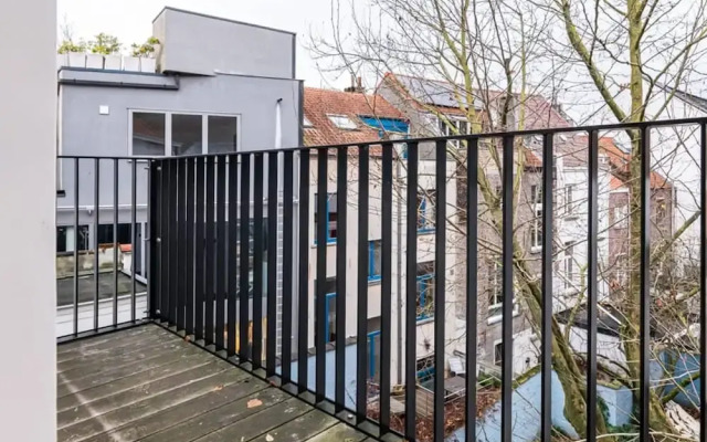 Romantic Getaway With Terrace in Ghent