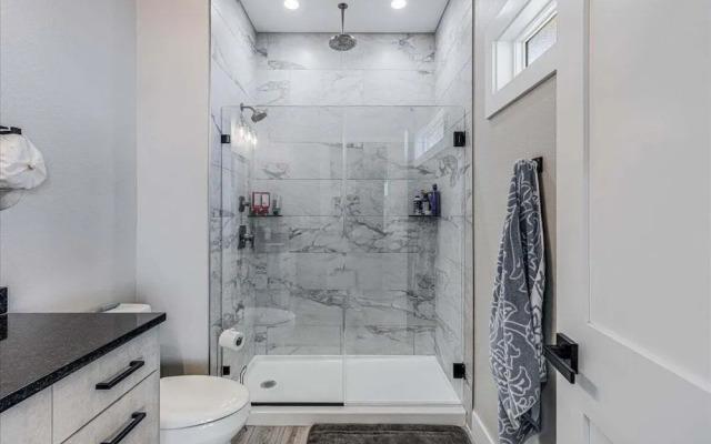 Tranquil Waters 8 Bedroom Home