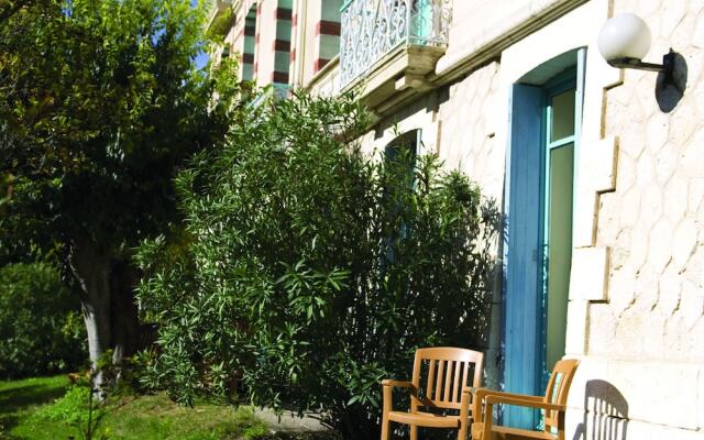 Apartment in Historic Town Villa in the Town of Arcachon
