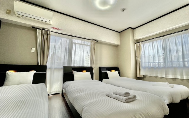 Hotel Tenshi-Kan Kumoji – Guest Rooms – Naha
