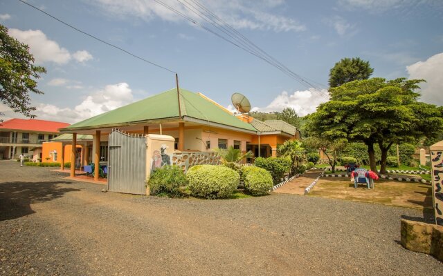 Virunga Campsite and Backpackers