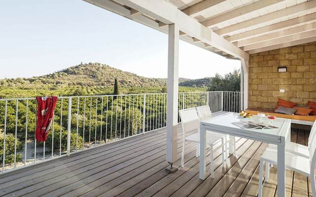 Modern Holidayhome in Noto With Pool