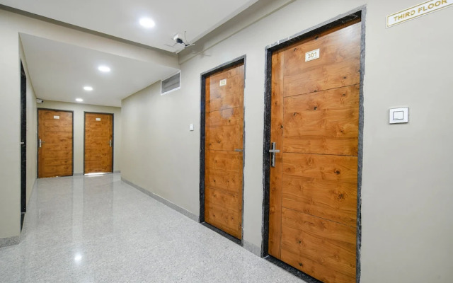 Fabhotel Classic Inn