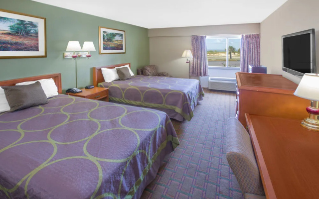 Super 8 Biloxi