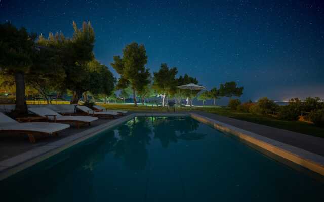 Sea La Vie Retreat Villas