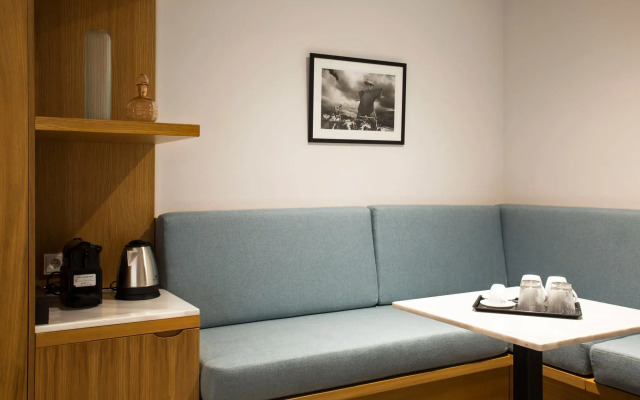 Vol.5 The Mini Lodge