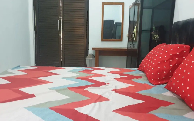 Capital O 92612 Penginapan D'alas Purwo & BeachNearPadang Savana Sadengan