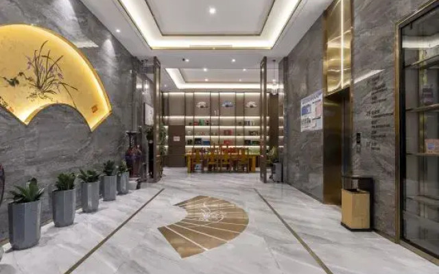 Zhilan Hotel (Zhengzhou Jingkai Central Plaza store)