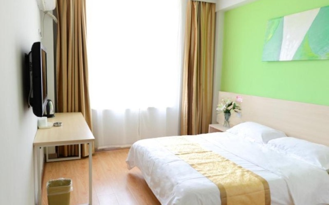 Shell Shenyang Medical University Four Courtyard North Tower Railway Station – Guest Rooms – Shenyang