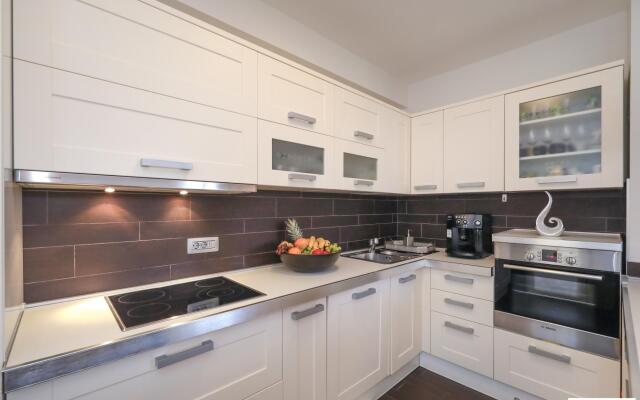 Monty in Pridraga with 3 bedrooms and 1 bathrooms