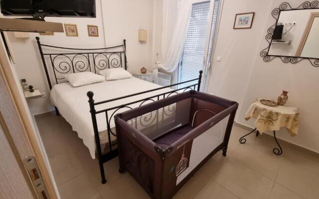 Sofias House at place Chaniotis by the sea