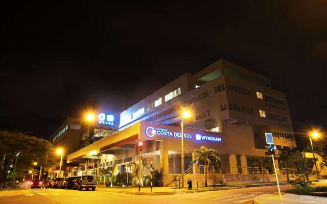 Wyndham Costa del Sol Pucallpa