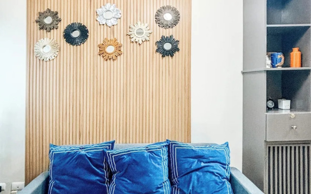 Spacious Comfort & Charm