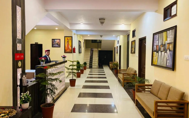 Hotel Nature's Feast