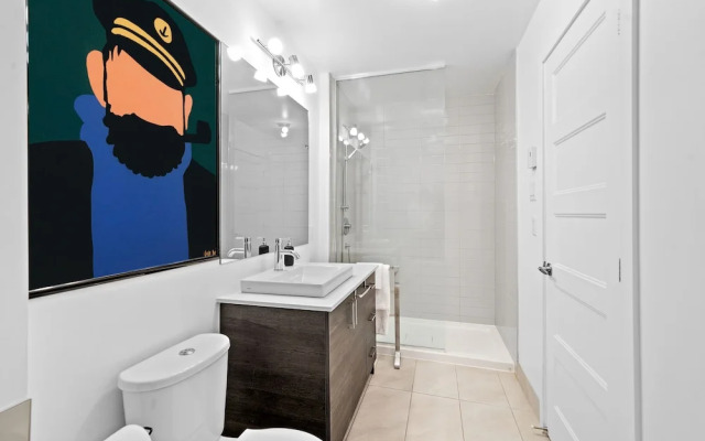 2251 Rue Lespérance