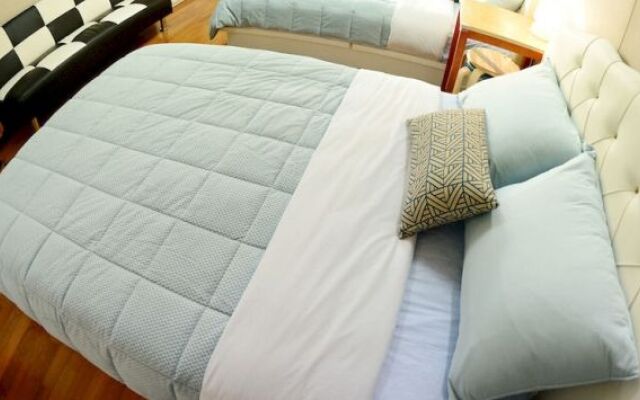 Gwanghwamun Luxury Studio Condo