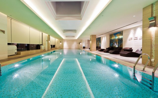 Holiday Inn Qingdao City Centre by IHG