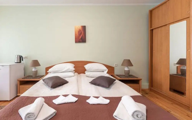 Room in Guest Room - Valensija - Standard Twin Room
