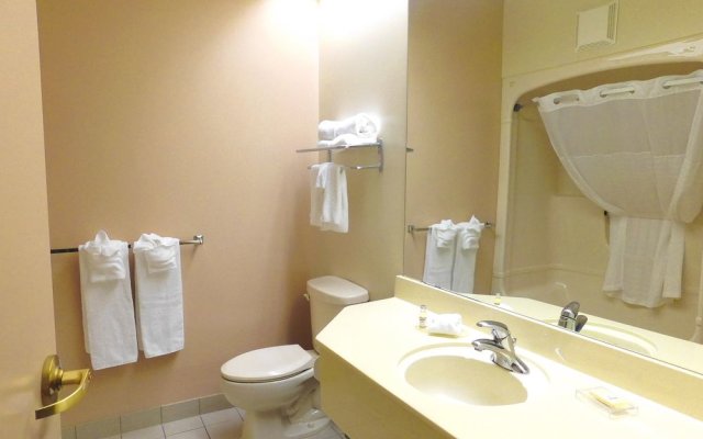 Lakeview  Inn & Suites Halifax