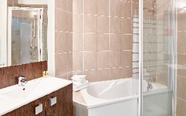 Résidence Vacances Bleues Les Jardins D'Arvor