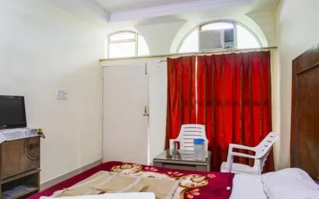 Hotel Bhaj Govindam