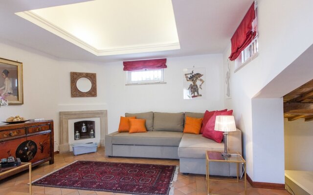 Trevi Penthouse with Jacuzzi