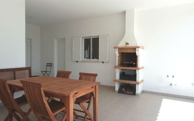 D04 Vale Da Telha Coast Villa